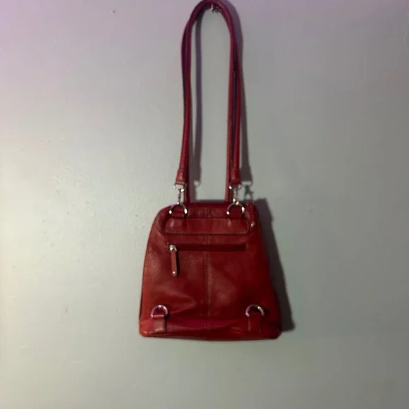 Clarks Red Leather Convertible Backpack Purse Shoulder Bag - Picture 1 of 12